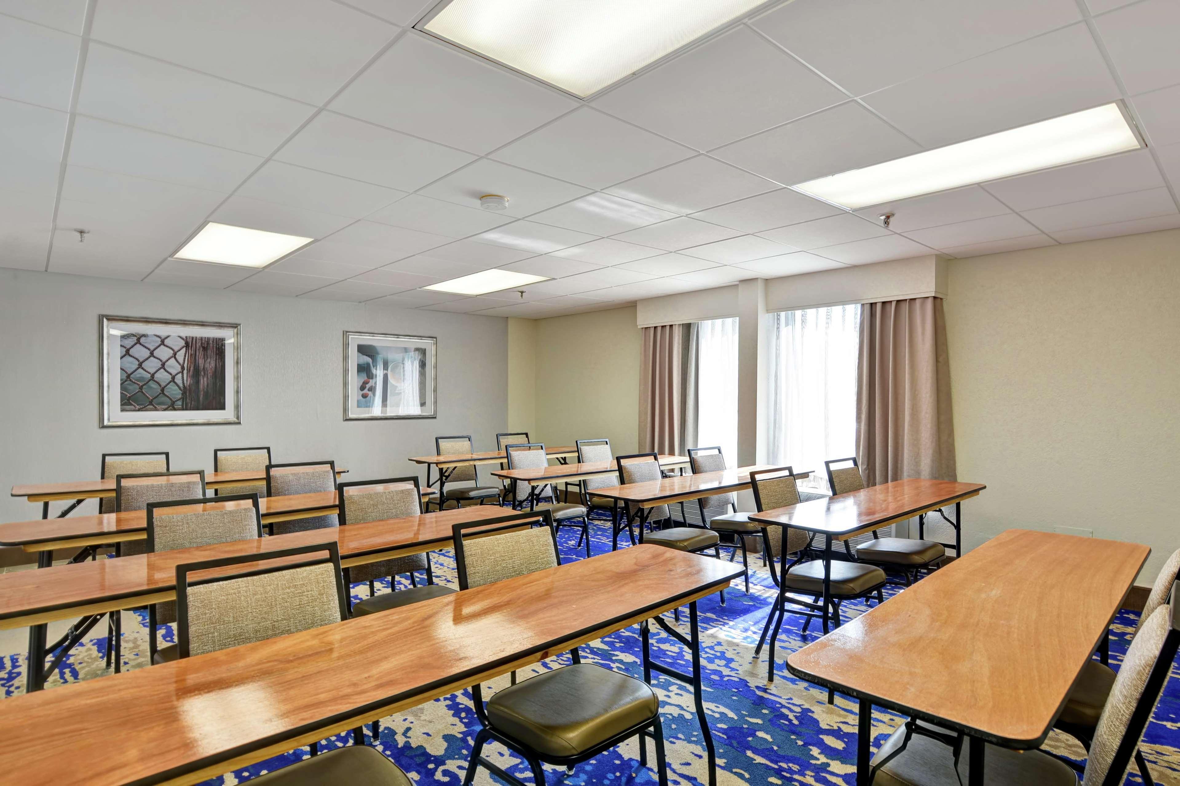 Hampton Inn By Hilton Milford Ngoại thất bức ảnh