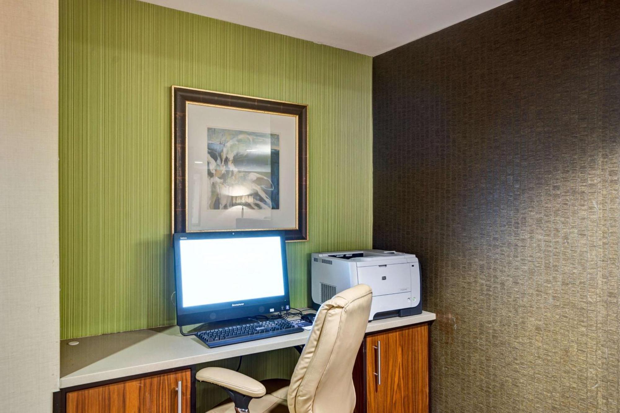 Hampton Inn By Hilton Milford Ngoại thất bức ảnh