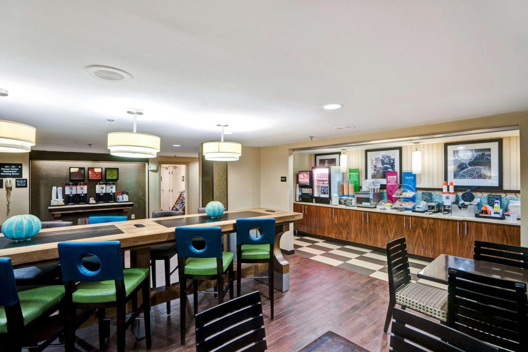 Hampton Inn By Hilton Milford Ngoại thất bức ảnh